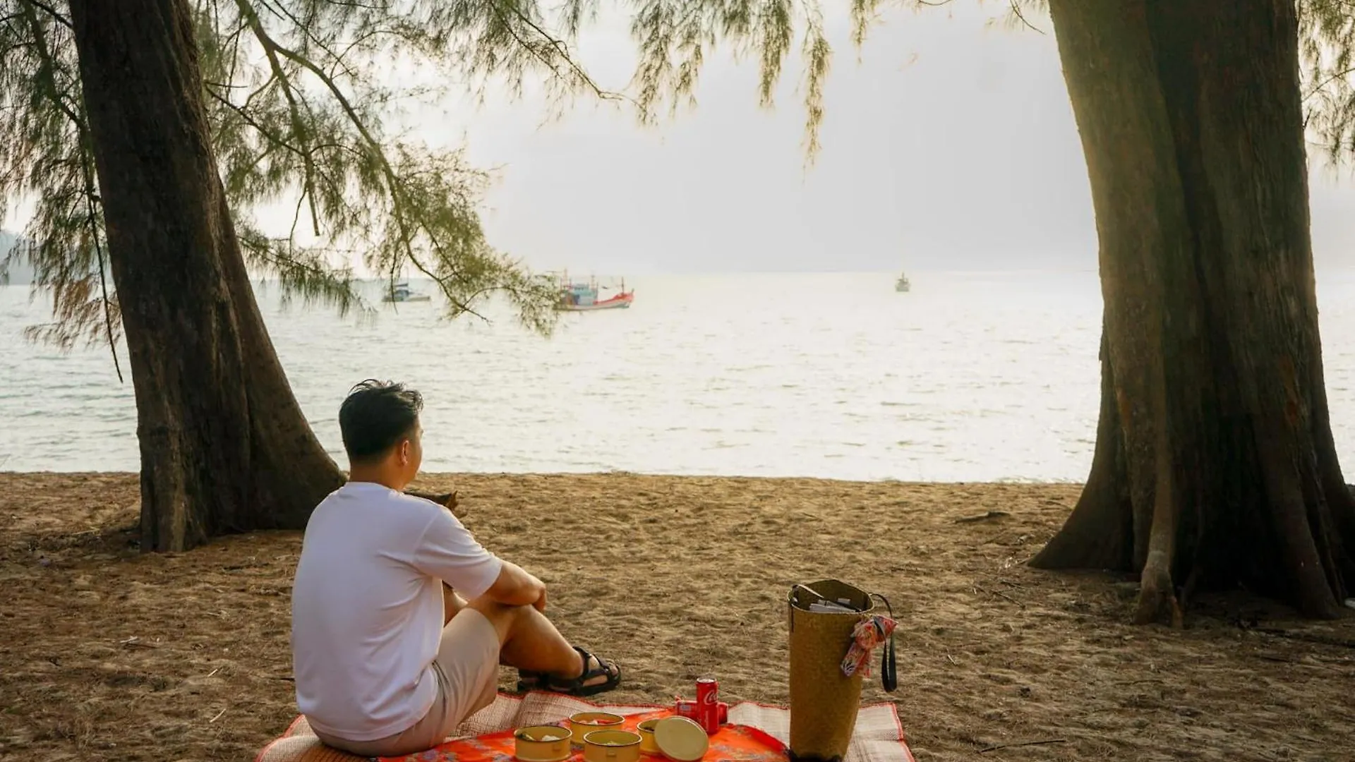 **** Szálloda Proud Phuket Hotel, Naiyang Beach Thaiföld