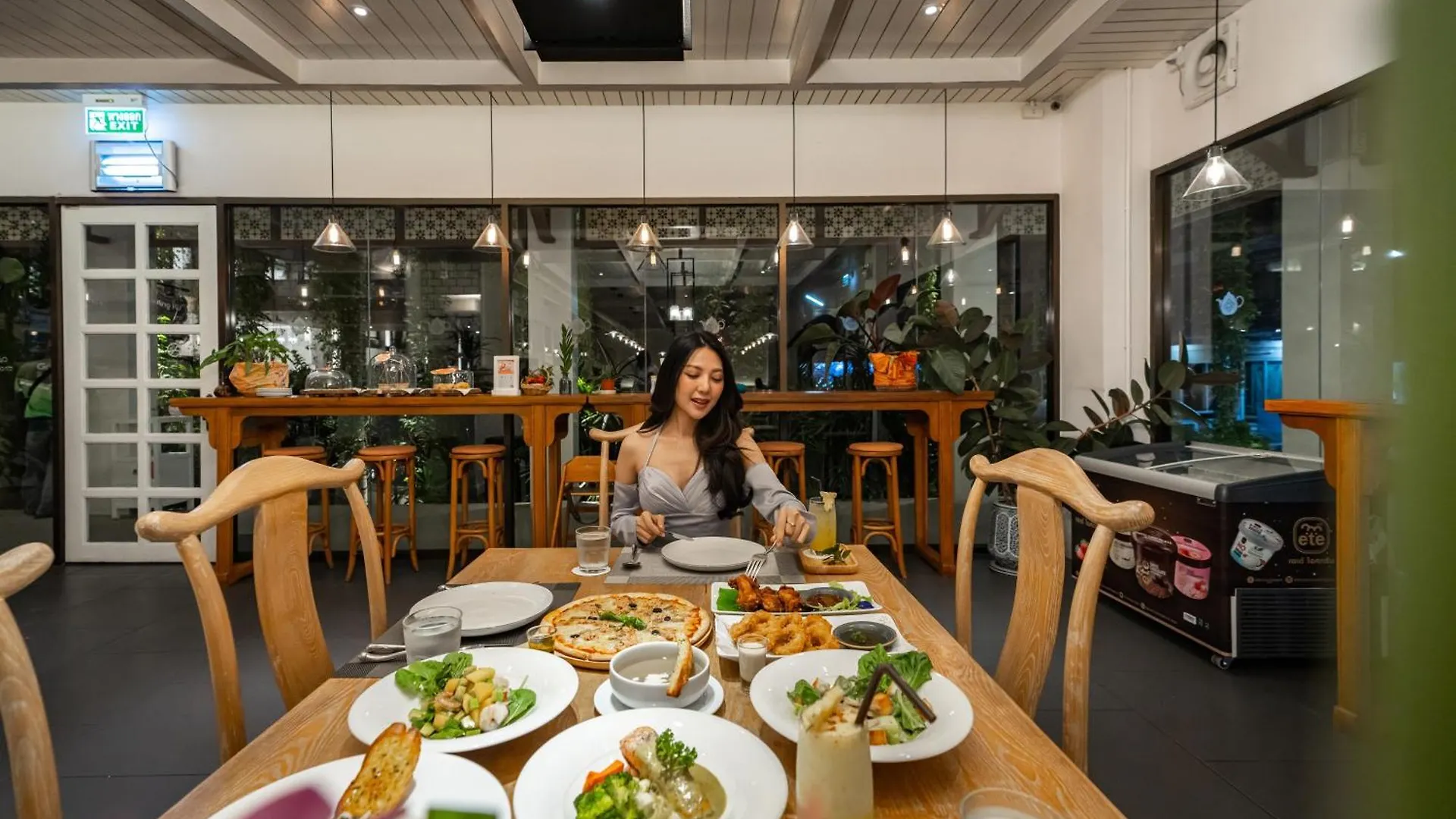 Hotel Proud Phuket, Naiyang Beach