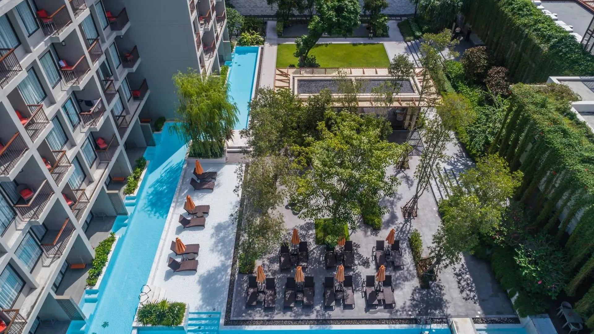 Hotel Proud Phuket, Naiyang Beach